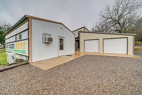 Hunt, Fish & Enjoy the Outdoors: Rural Atoka Home