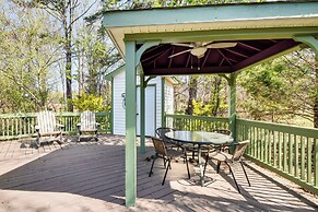 Bike, Hike & Unwind at Doodle Trailside Retreat