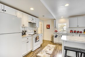 2 Mi to Road America: Pet-friendly Duplex!