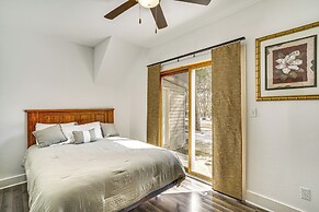 2 Mi to Road America: Pet-friendly Duplex!