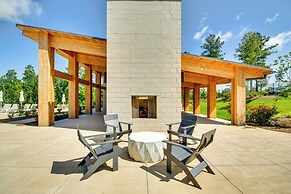 Gated Community w/ Perks: North Carolina Hideaway