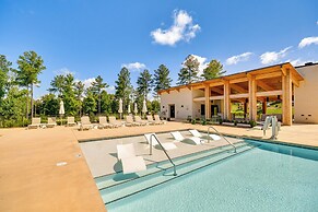 Gated Community w/ Perks: North Carolina Hideaway
