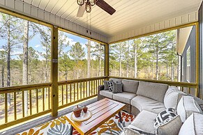 Gated Community w/ Perks: North Carolina Hideaway
