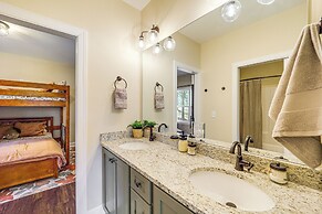 Gated Community w/ Perks: North Carolina Hideaway