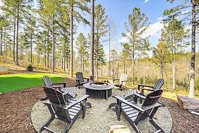 Gated Community w/ Perks: North Carolina Hideaway