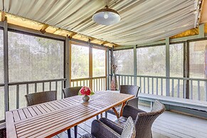 6 Mi to Ellen Trout Zoo: Family Home w/ Yard!