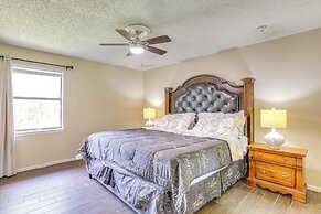 6 Mi to Ellen Trout Zoo: Family Home w/ Yard!