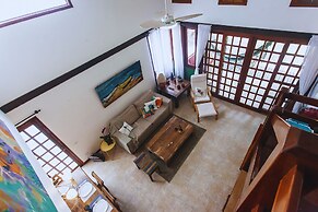 Bz10 Casa 4 suítes em condomínio clube