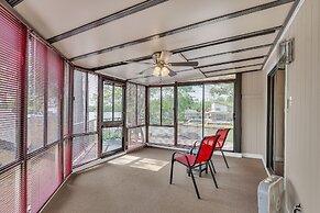 Lakefront Retreat With Private Pool, Hot Tub And Dock 4 Bedroom Home