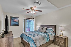 Lakefront Retreat With Private Pool, Hot Tub And Dock 4 Bedroom Home