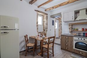 Sellia Stone House - your summer retreat