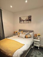 2 Bedrooms - Sleeps 4 - Parking - Petok