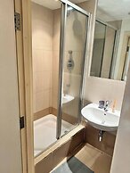 2 Bedrooms - Sleeps 4 - Parking - Petok