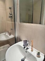 2 Bedrooms - Sleeps 4 - Parking - Petok