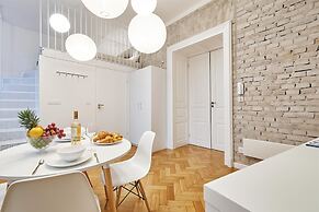 Cracow Fancy Brick 2