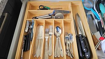 Sunny-shore Hideaway