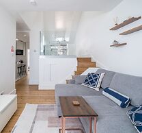 Quirky Unique 2BR Central Location