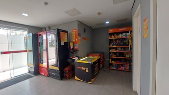 Pool Gym and Parking - Brazilian Corner