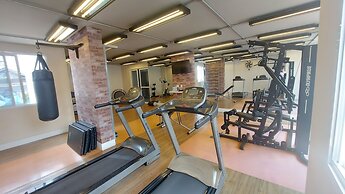 Pool Gym and Parking - Brazilian Corner