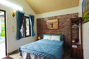 Family Homestay Mountain Flower