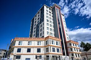Tha Nickolee Hotel