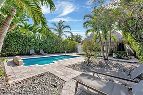 Daddy House-victoria Park With Pool