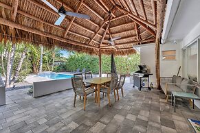 Daddy House-victoria Park With Pool