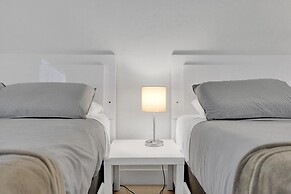 Beach Penthouse Ocean Paradise