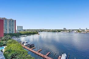 Le Petit Italie Water View 2 2 With Pool