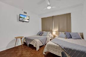 Le Petit Italie Water View 2 2 With Pool