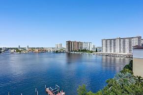 Le Petit Italie Water View 2 2 With Pool