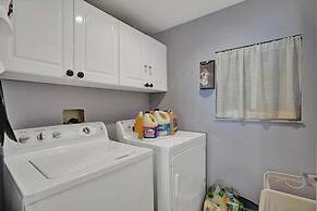 Le Petit Italie Water View 2 2 With Pool