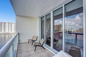 Le Petit Italie Water View 2 2 With Pool