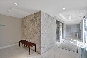 Le Petit Italie Water View 2 2 With Pool