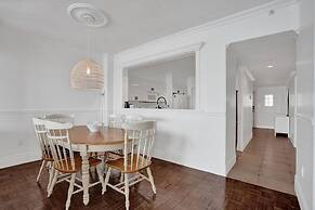 Le Petit Italie Water View 2 2 With Pool