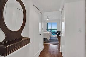 Le Petit Italie Water View 2 2 With Pool