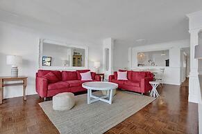 Le Petit Italie Water View 2 2 With Pool