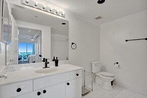 Le Petit Italie Water View 2 2 With Pool