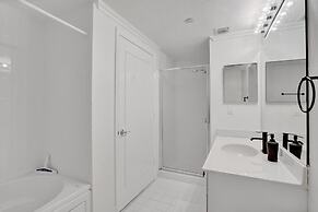 Le Petit Italie Water View 2 2 With Pool