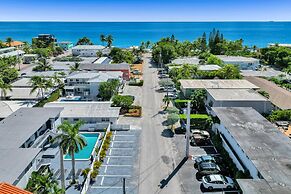 Lovely 1- Bedroom Rental Unit With Pool