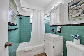 Lovely 1- Bedroom Rental Unit With Pool