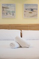 Casa Del Mar Beach Apartment Suite 1