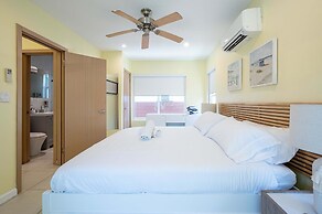 Casa Del Mar Beach Apartment Suite 1