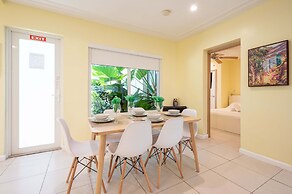 Casa Del Mar Beach Apartment Suite 1