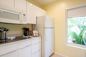 Casa Del Mar Beach Apartment Suite 1