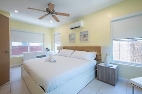 Casa Del Mar Beach Apartment Suite 1