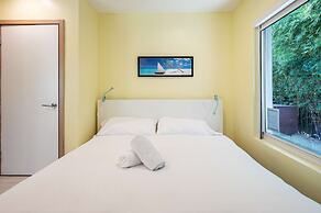 Casa Del Mar Beach Apartment Suite 1