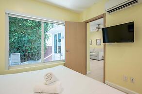 Casa Del Mar Beach Apartment Suite 1