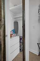 Waves on Desoto Deluxe Studio 4