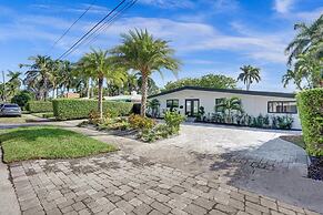 New Pool House 3-bedroom Home Victoria Park